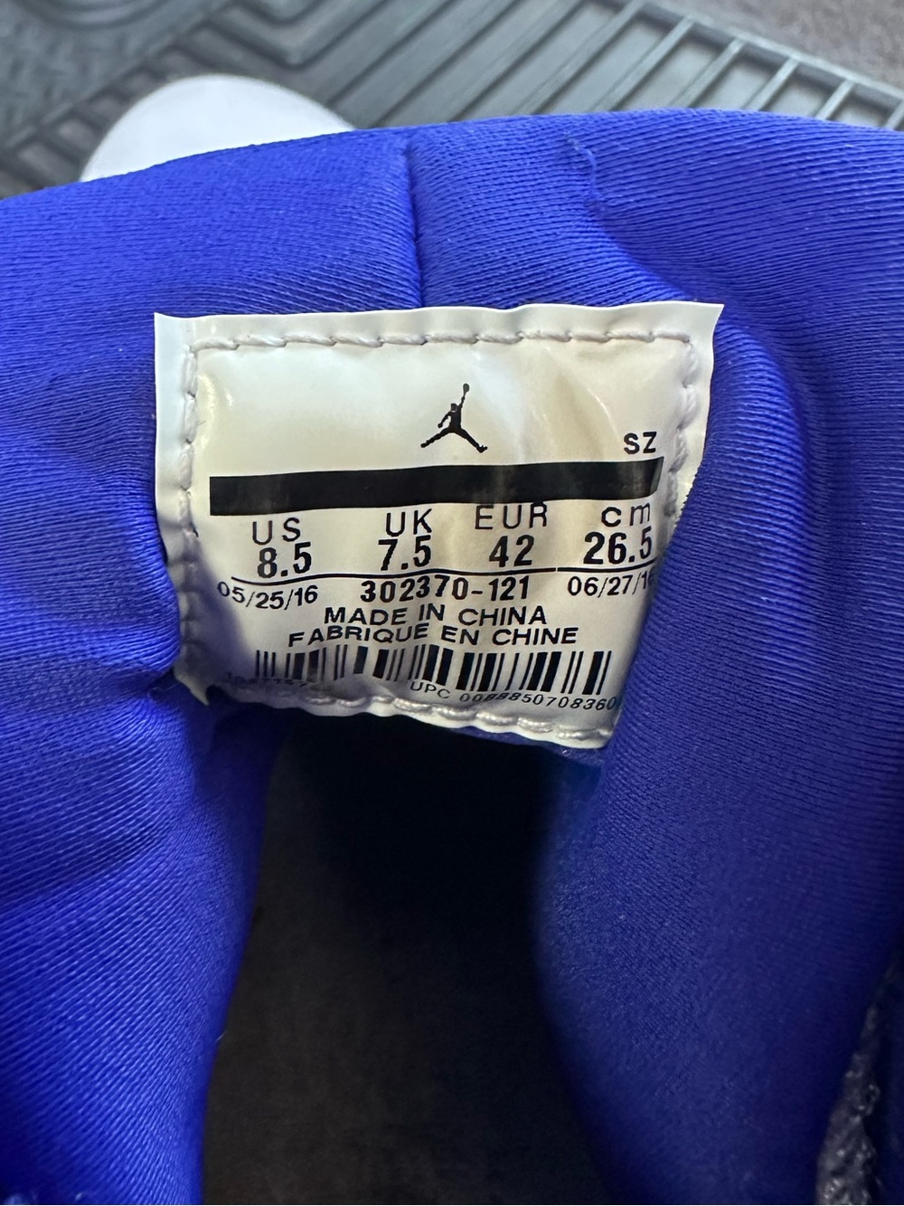 Air Jordan 9 Retro "Kobe Bryant PE" sneakers size 8.5 - Picture 4 of 5